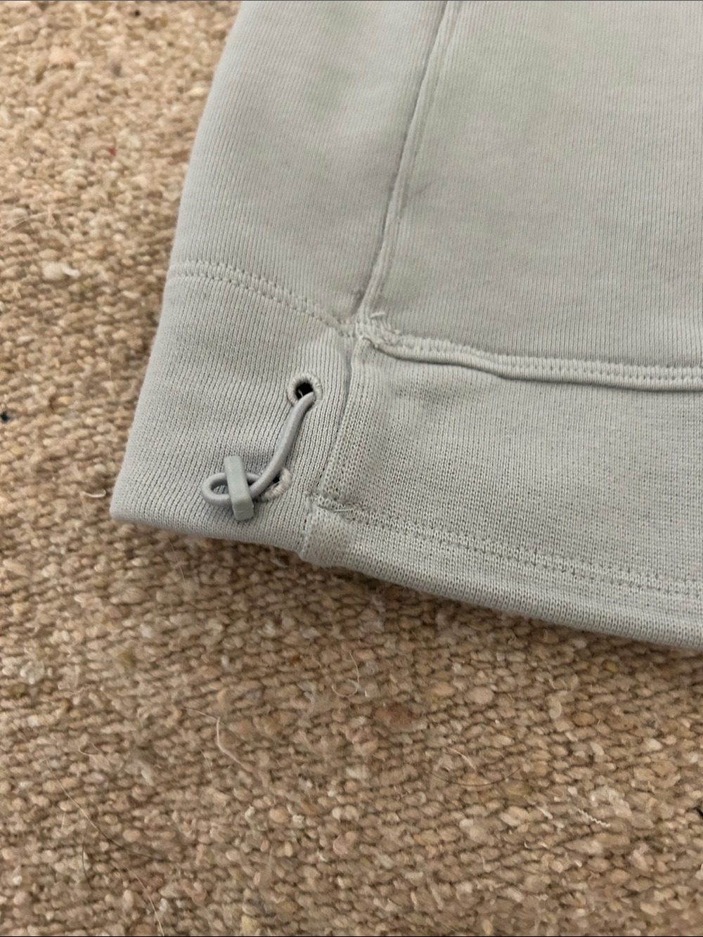 lululemon athletica Grey Crewneck Sweatshirt with pocket - Picture 5 of 7
